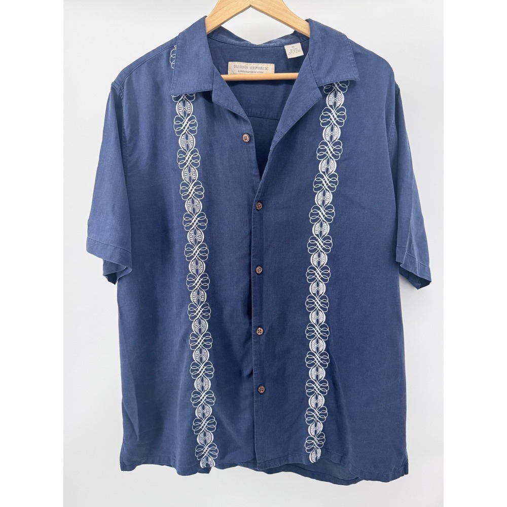 Island Republic Camp Shirt Mens XL Blue Silk Embroidered Coastal Resort